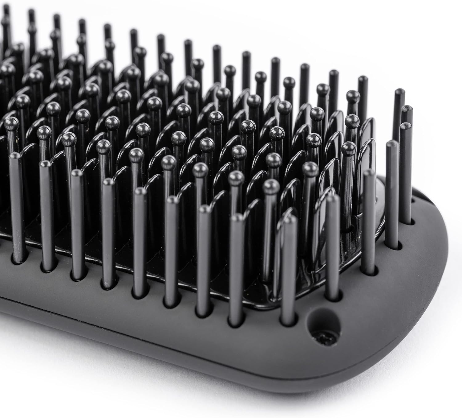 L'ANGE HAIR Le Vite Straightening Brush | Heated Hair Tool for Smoother, Frizz-Controlled Look | Dual-Voltage Hot Brush Straightener for Effortless Styling & Shine | Ceramic Standard Size (Black)